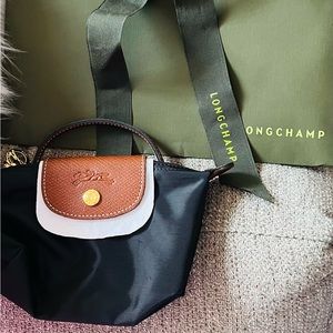 Longchamp Le Pliage pouch with handle-Brand New with tags